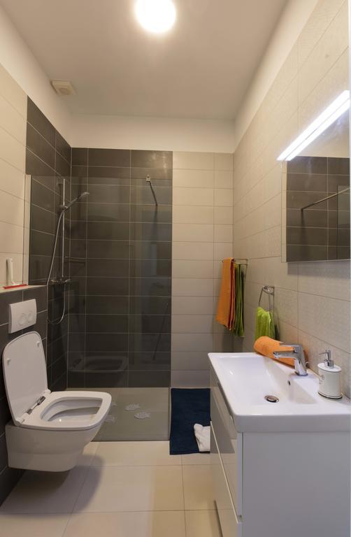 Apartments Villa Adrienne Mali Lošinj Zewnętrze zdjęcie