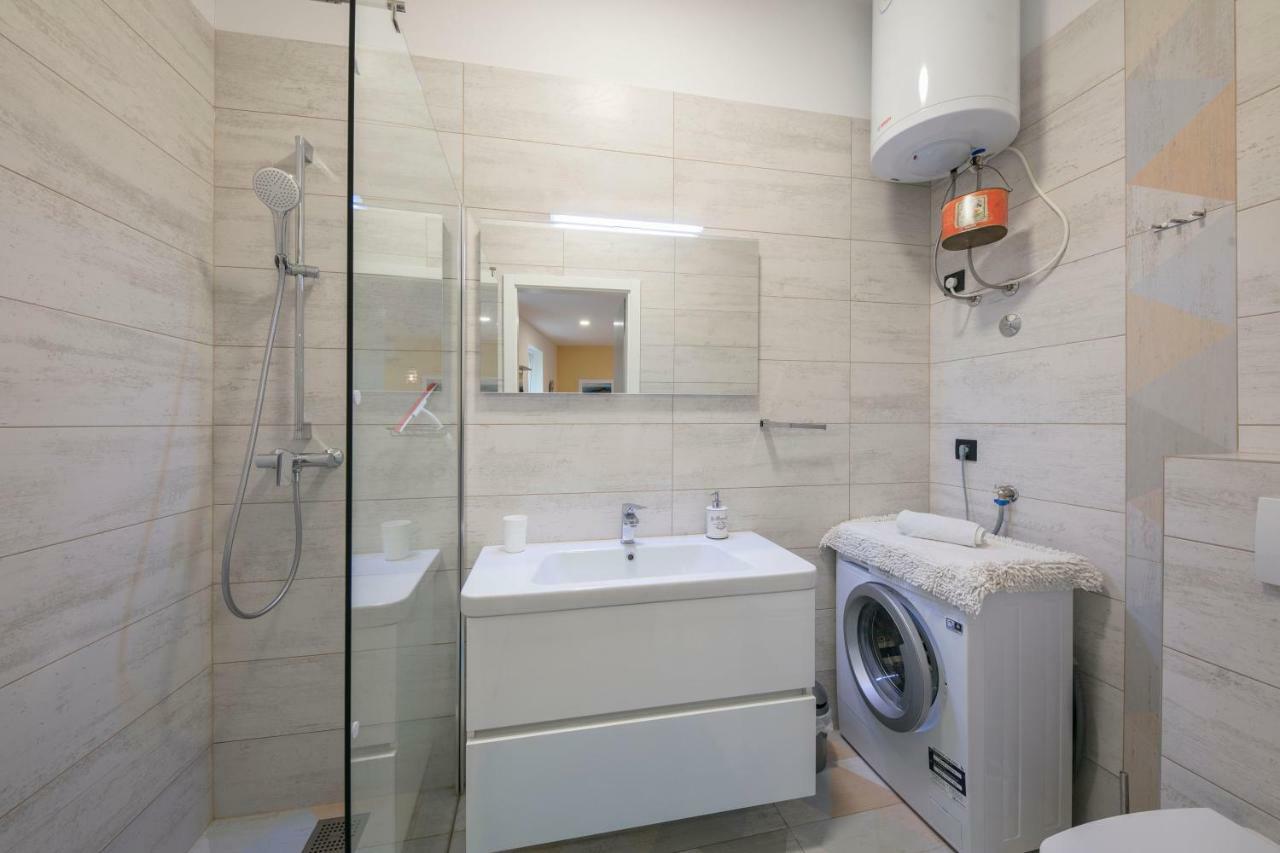 Apartments Villa Adrienne Mali Lošinj Zewnętrze zdjęcie